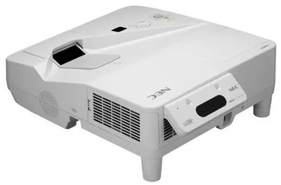 NEC UM330W Projector