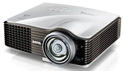 BenQ MW811ST Projector