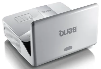 BenQ MW851UST Projector