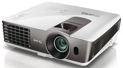 BenQ MX710 Projector