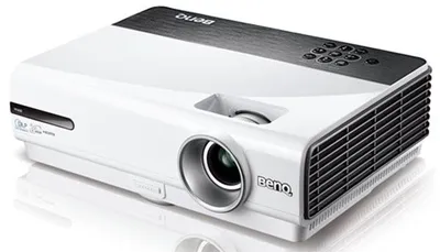 BenQ W600+ Projector